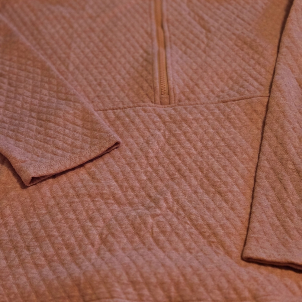 Eddie Bauer Quilted Pullover in Pink